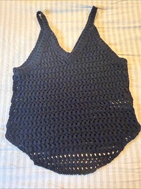 Black Crochet V-Neck Camisole Tank Top